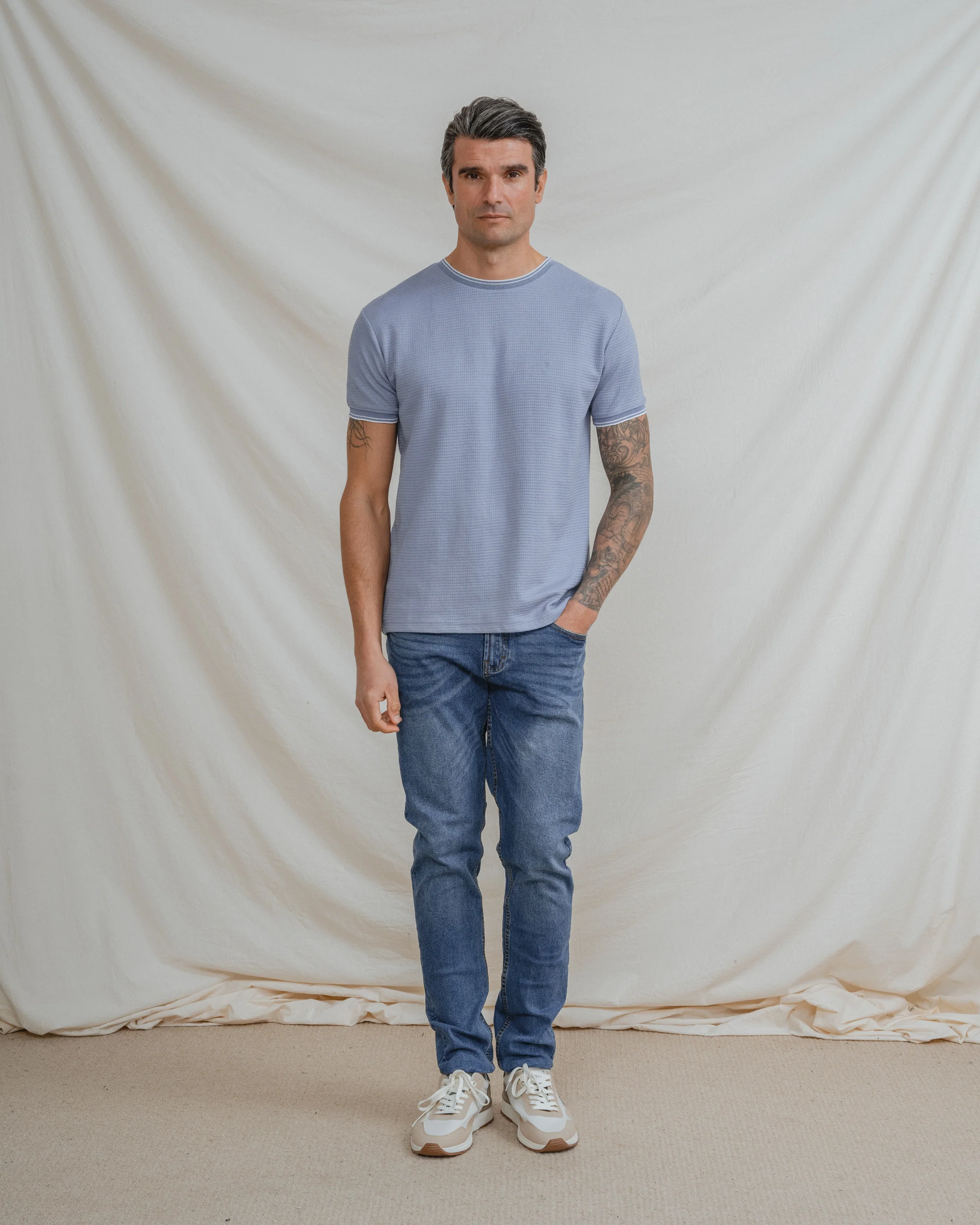 CAMISETA ESTRUCTURA LINEA CONTRASTE - Image 3