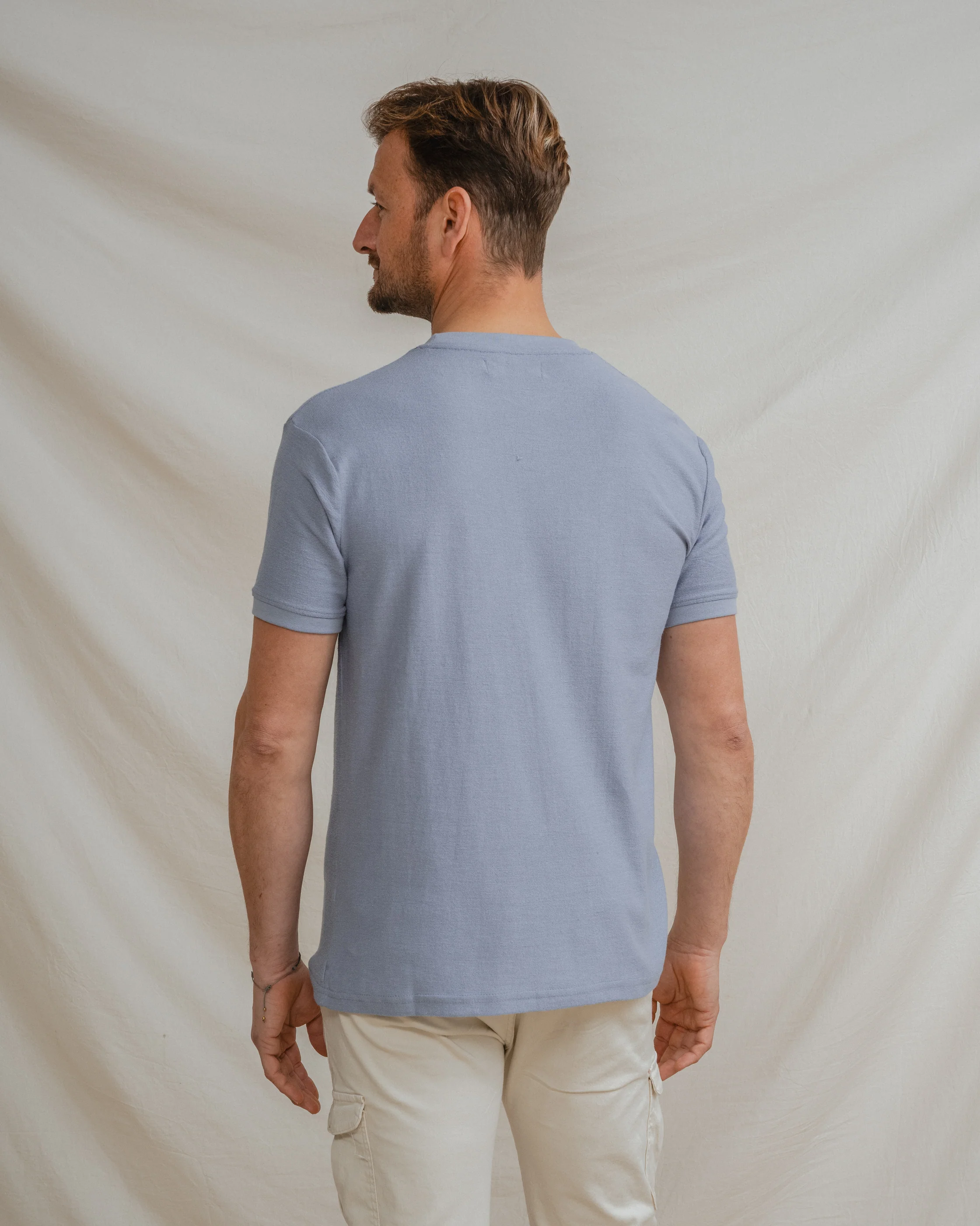 CAMISETA TEXTURA CELESTE - Image 3