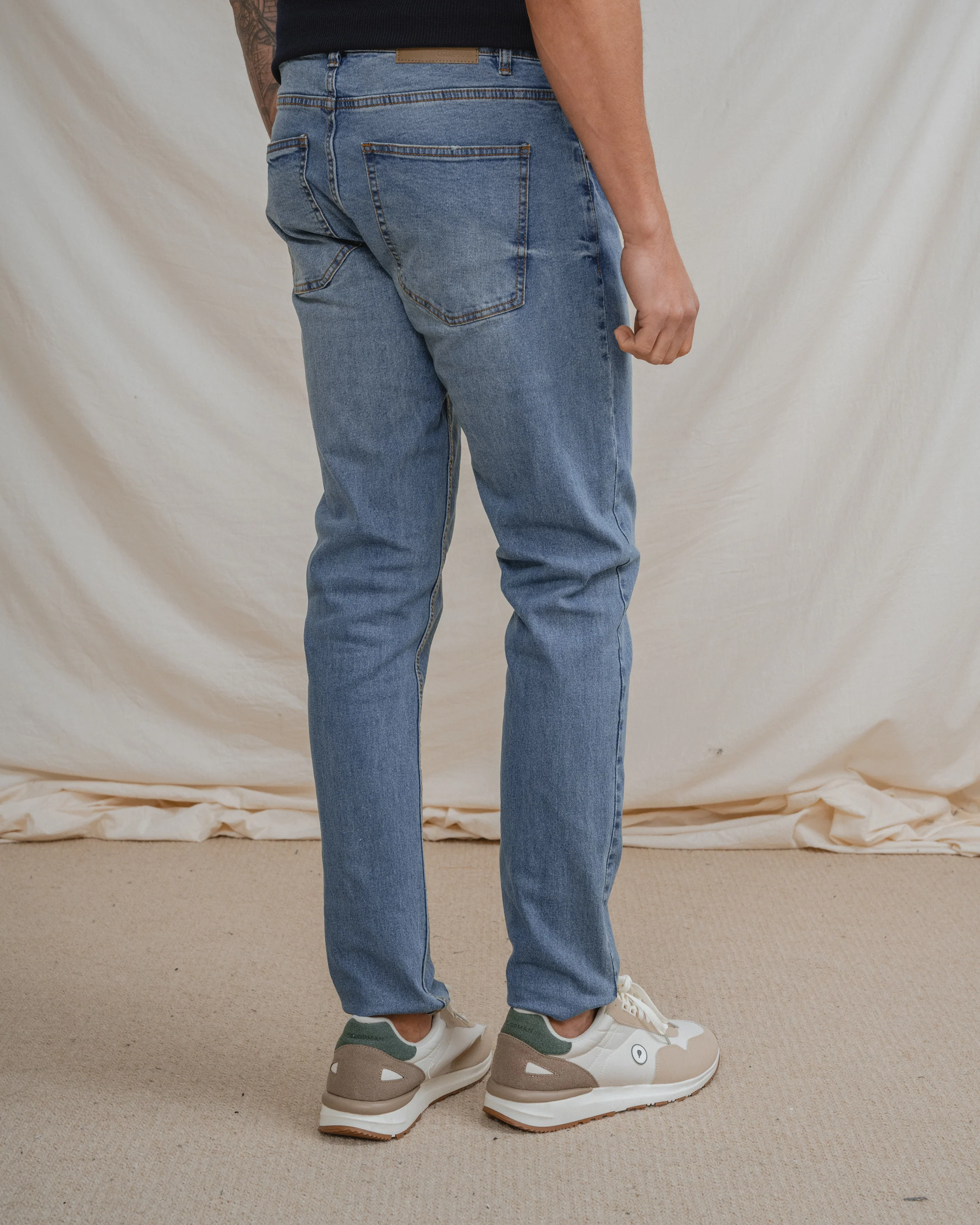 DENIM SLIM BÁSICO CELESTE - Image 3