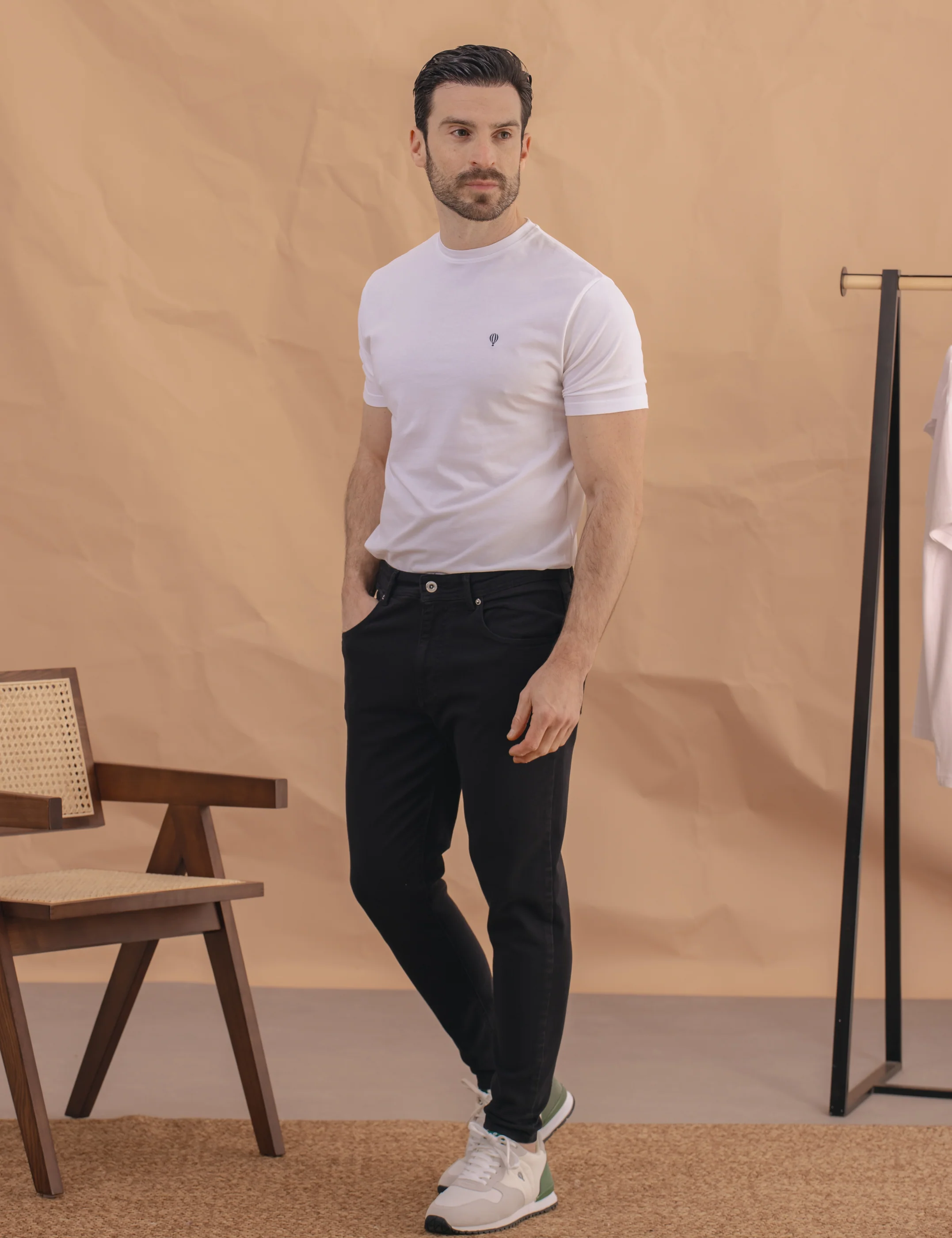 PANTALÓN 5 BOLSILLOS SKINNY NEGRO - Image 4