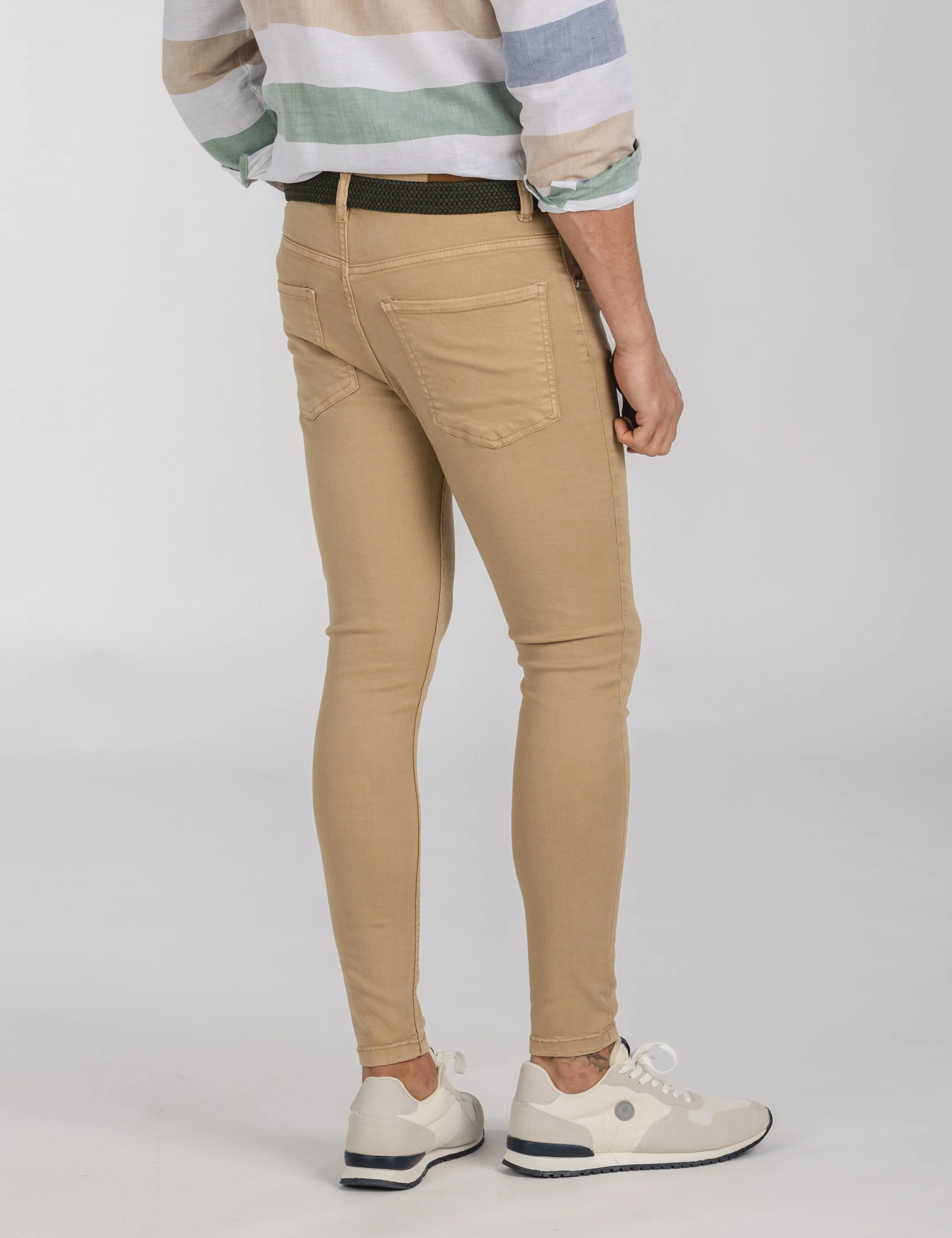 PANTALÓN 5 BOLSILLOS SKINNY CÁMEL - Image 4