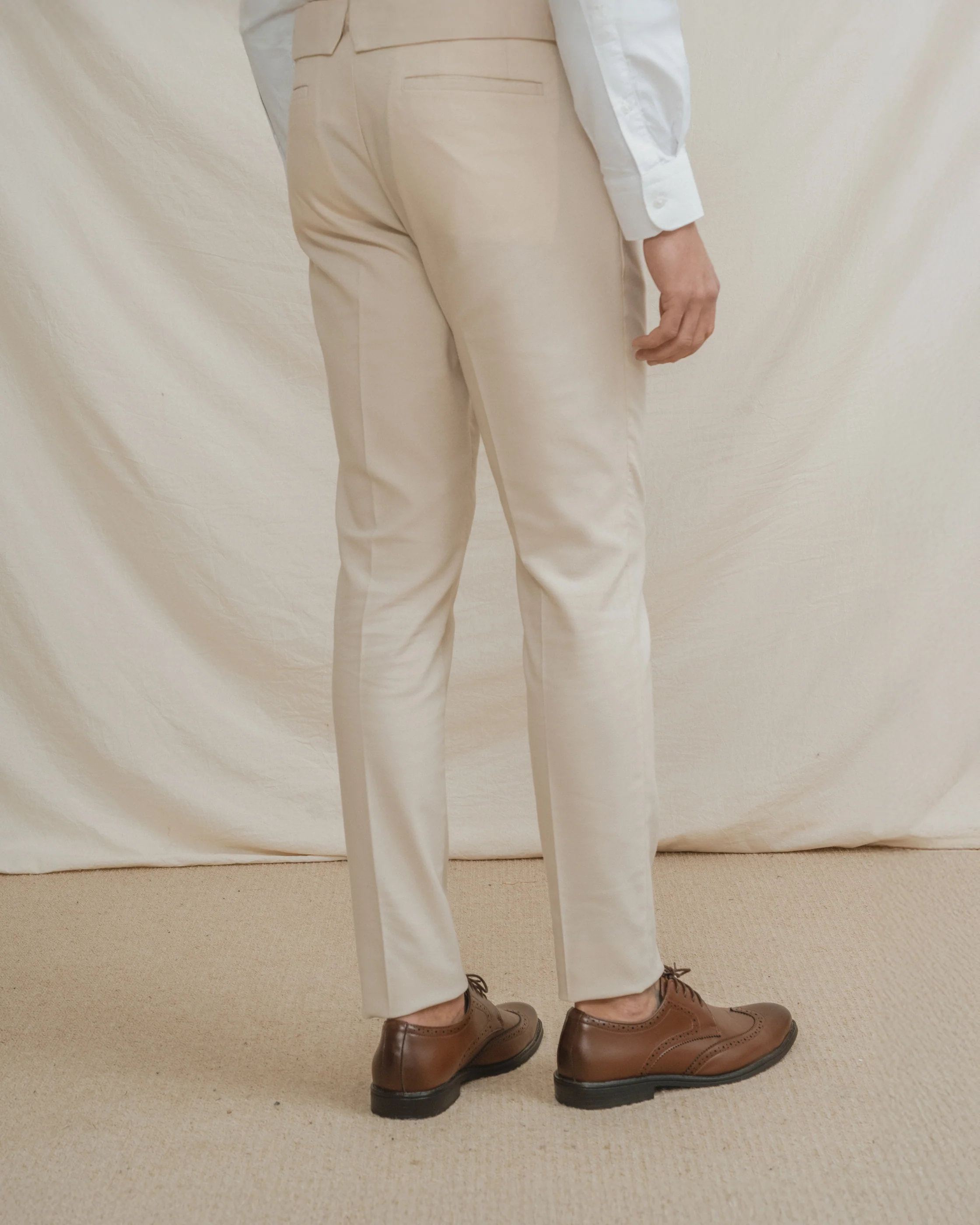 PANTALÓN DE TRAJE BEIGE - Image 4