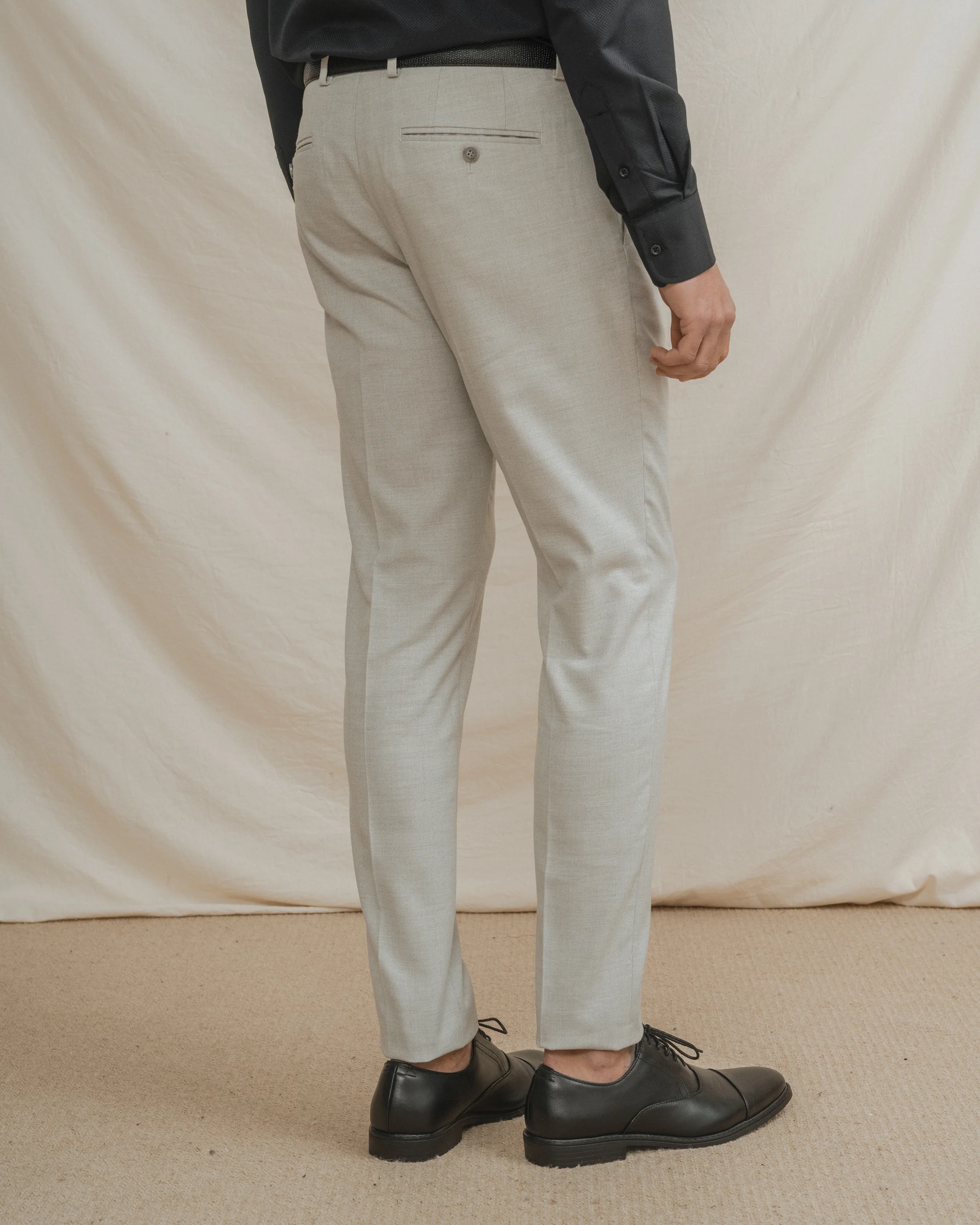 PANTALÓN DE TRAJE GRIS - Image 4