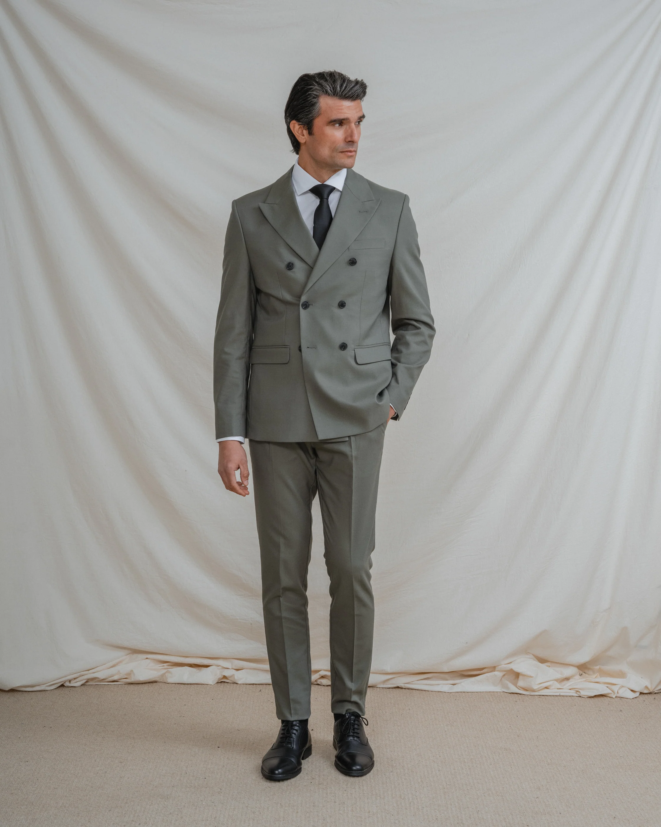 PANTALÓN TRAJE VERDE - Image 3