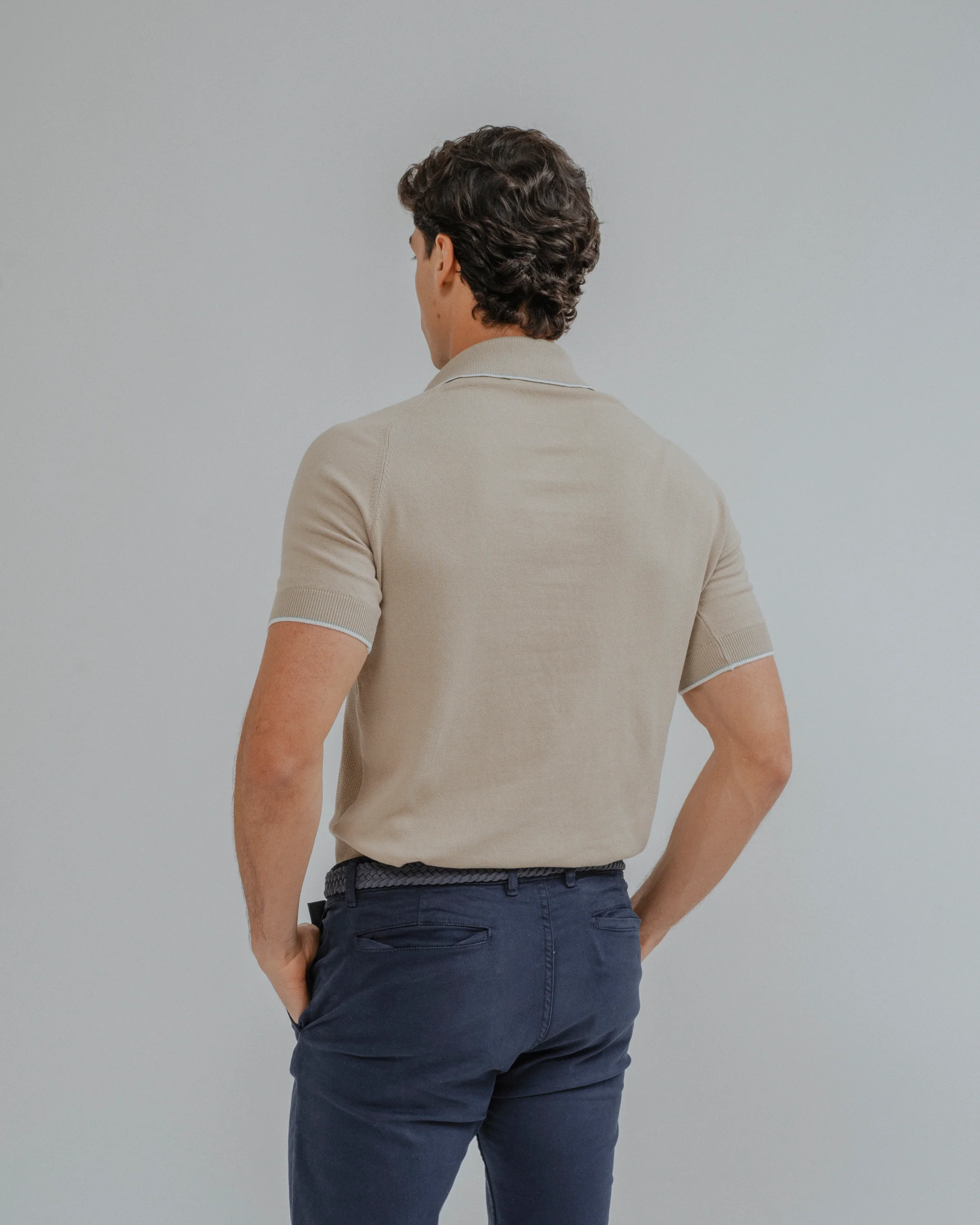 POLO TRICOT ESTRUCTURA BEIGE - Image 4